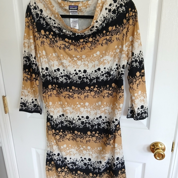 Patagonia Kamala Dress Sz L Black & Beige Floral Organic Cowl Neck Cotton Dress - Picture 2 of 6